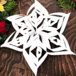 Kids' Christmas break is just around the corner and I have the perfect project for them to do alone or as a family. These Easy 3D Paper Snowflakes are so much fun to make not only for kids but adults enjoy them as well.